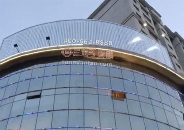 甘肅省平涼市頂樓圓弧形三面翻拐角廣告牌案例施工圖片